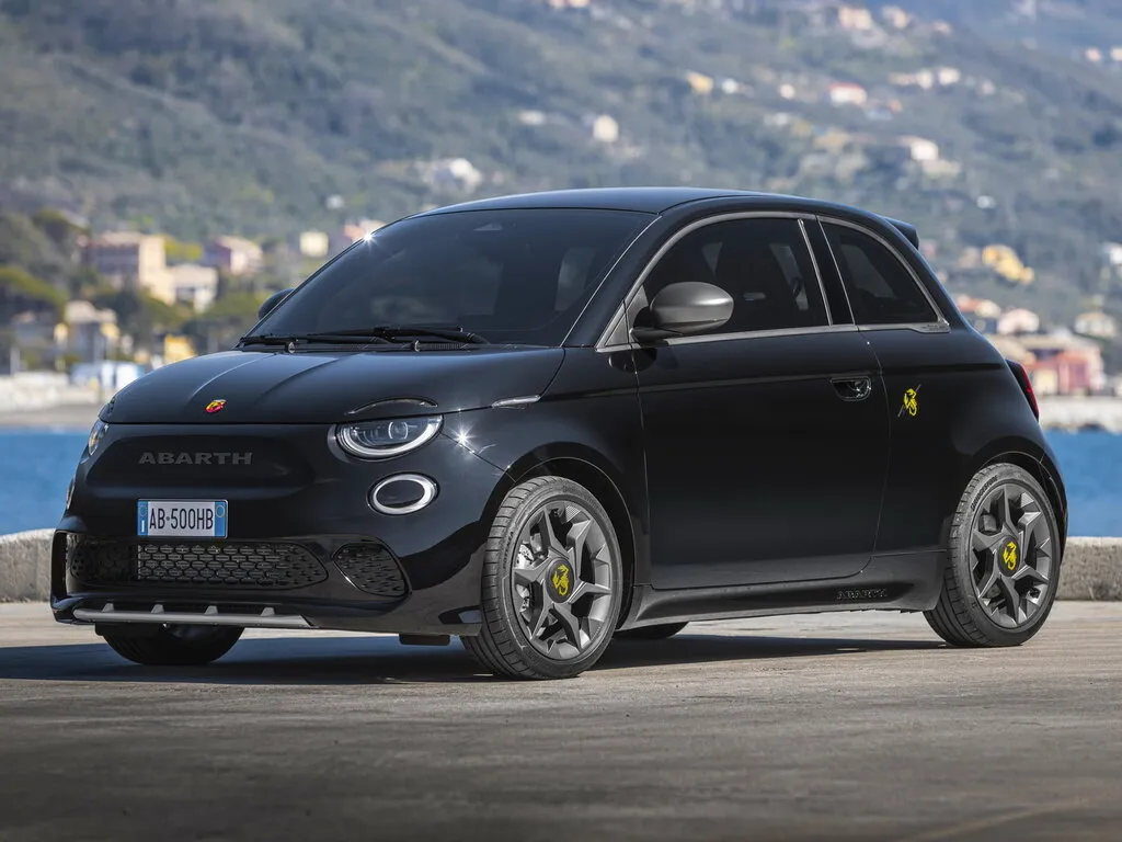 Abarth 500 рестайлинг 2022, хэтчбек 3 дв., 1 поколение, 394 (02.2022 - н.в.)