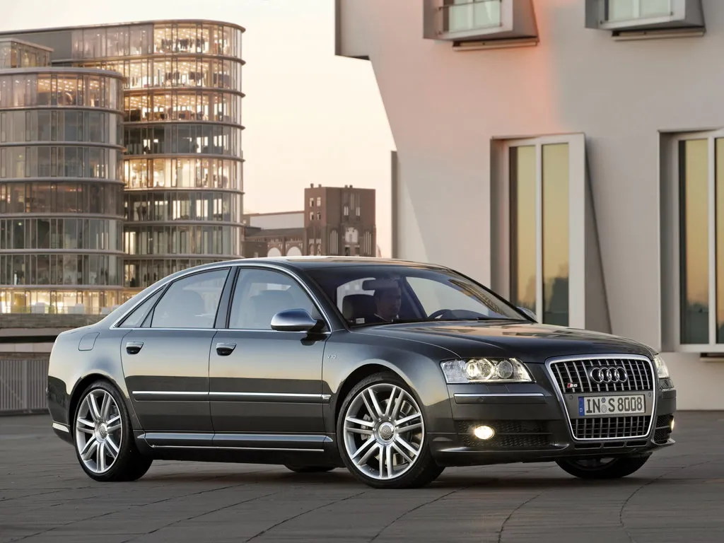 Audi S8 рестайлинг 2006, седан, 2 поколение, D3 (06.2006 - 08.2007)