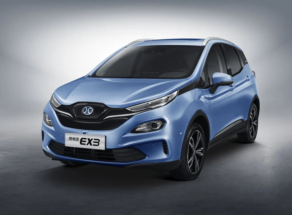 BAIC EX3 2019, джип/suv 5 дв., 1 поколение (04.2019 - 05.2022)