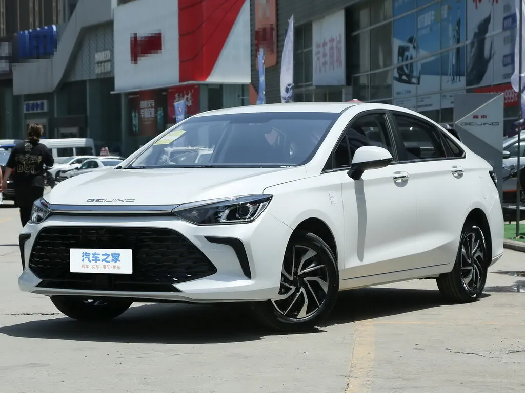 BAIC U5 Plus 2021, седан, 1 поколение (09.2021 - н.в.)