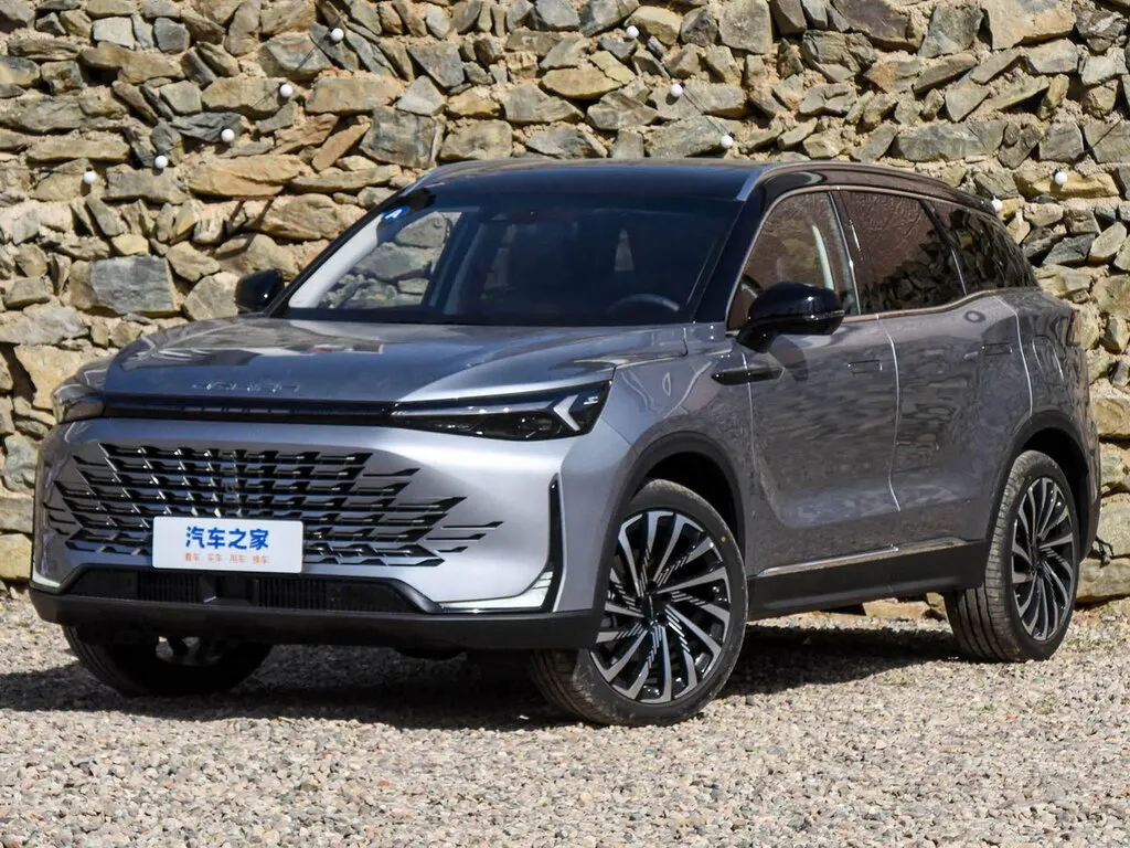 BAIC X7 рестайлинг 2023, джип/suv 5 дв., 1 поколение (04.2023 - н.в.)