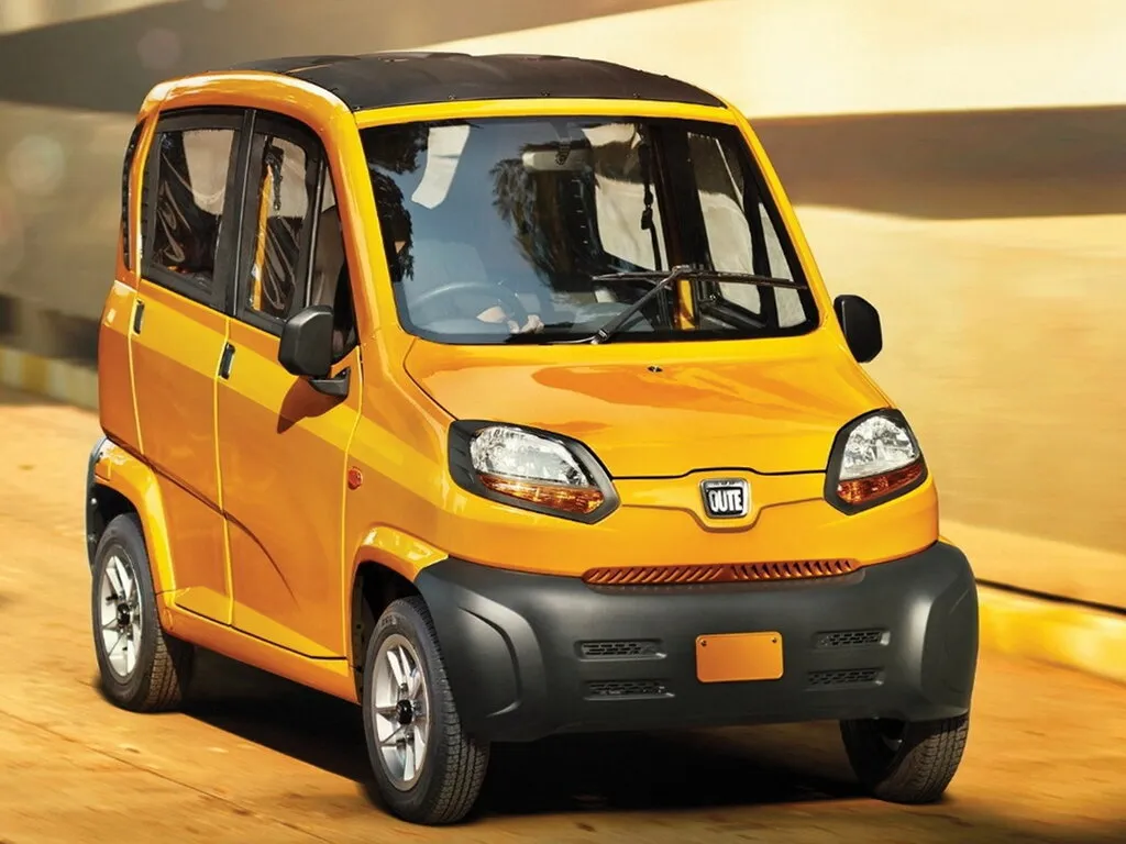Bajaj Qute 2015, хэтчбек 5 дв., 1 поколение (09.2015 - н.в.)