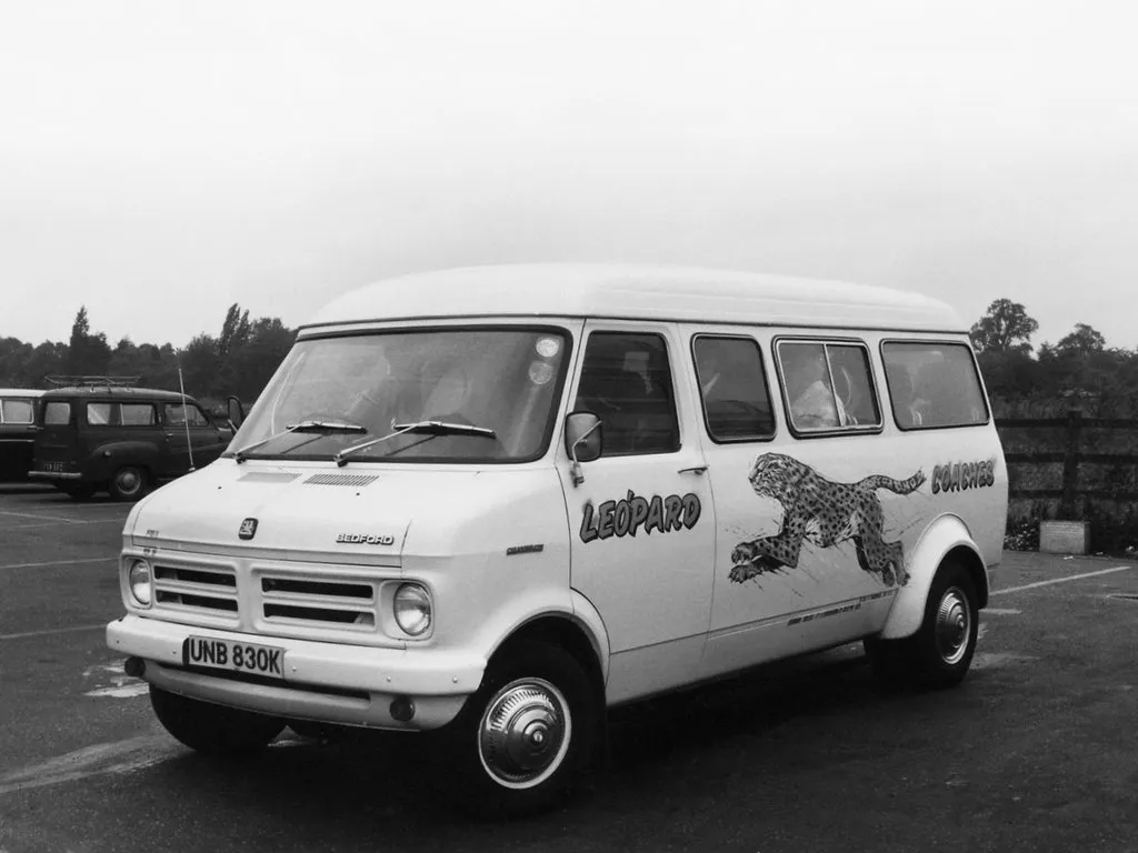 Bedford CF 1969, минивэн, 1 поколение (11.1969 - 01.1984)