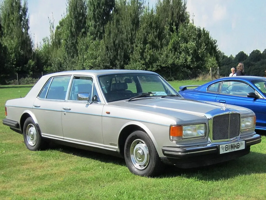 Bentley Eight 1984, седан, 1 поколение (03.1984 - 06.1988)