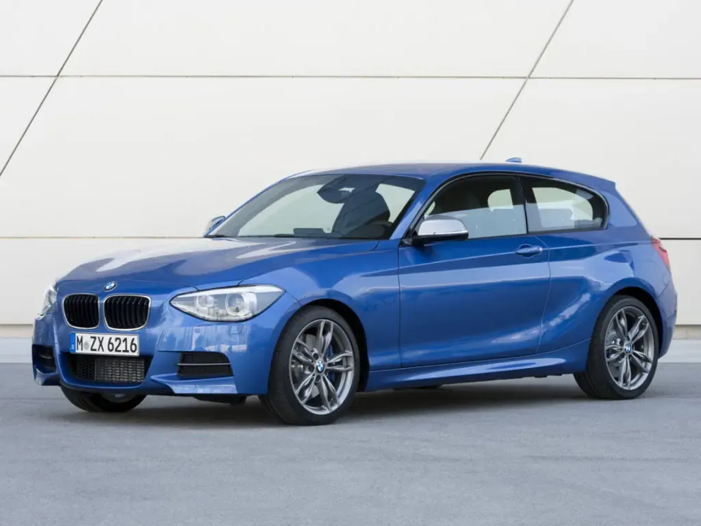 BMW 1-Series 2012, хэтчбек 3 дв., 2 поколение, F21 (09.2012 - 03.2014)