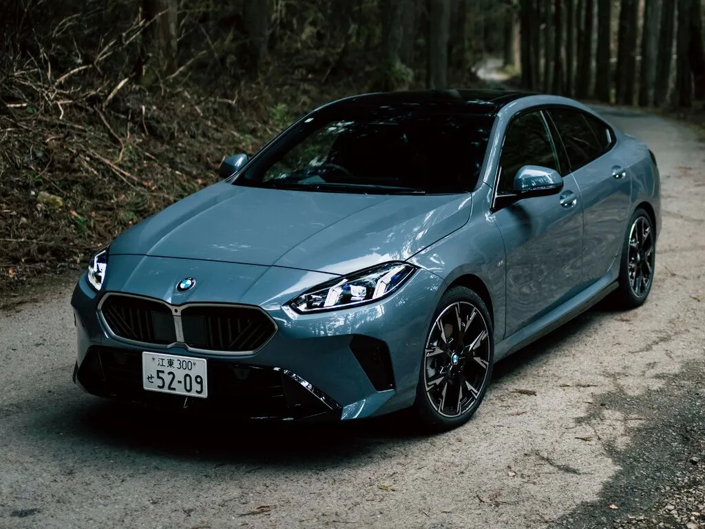 BMW 2-Series 2025, седан, 2 поколение, F74 (03.2025 - н.в.)