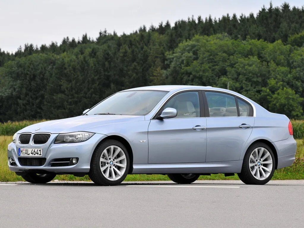 BMW 3-Series рестайлинг 2008, седан, 5 поколение, E90 (09.2008 - 11.2011)