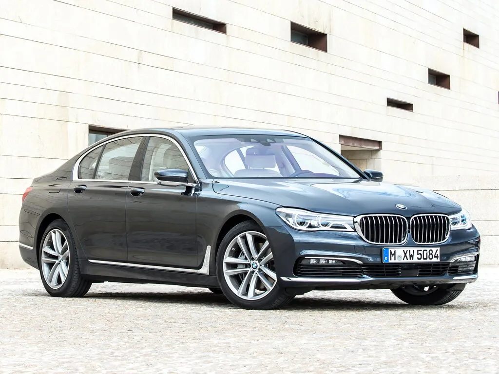 BMW 7-Series 2015, седан, 6 поколение, G11, G12 (07.2015 - 02.2019)