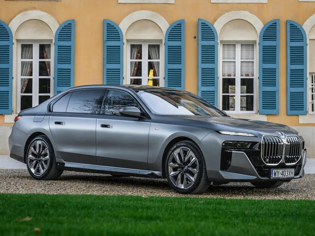 BMW 7-Series 2022, седан, 7 поколение, G70 (04.2022 - н.в.)