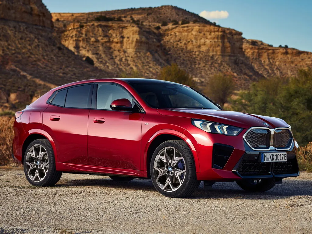 BMW iX2 2023, джип/suv 5 дв., 1 поколение, U10 (10.2023 - н.в.)