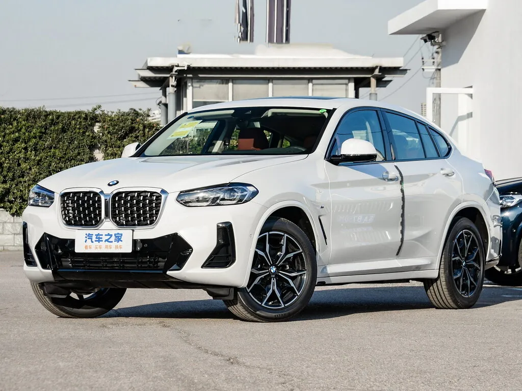 BMW X4 рестайлинг 2021, джип/suv 5 дв., 2 поколение, G02 (06.2021 - н.в.)