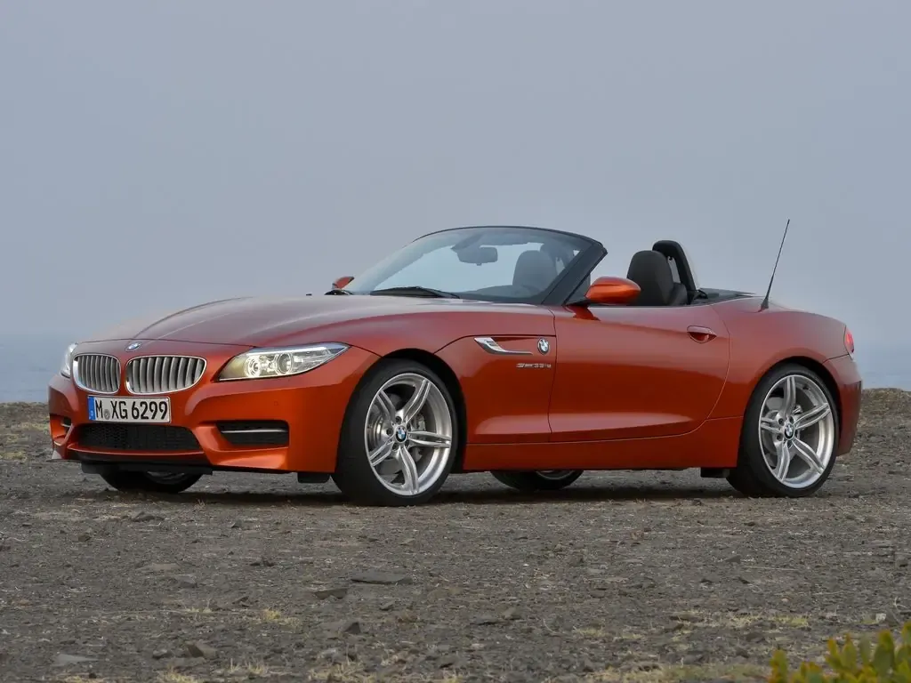 BMW Z4 рестайлинг 2013, открытый кузов, 2 поколение, E89 (03.2013 - 04.2017)