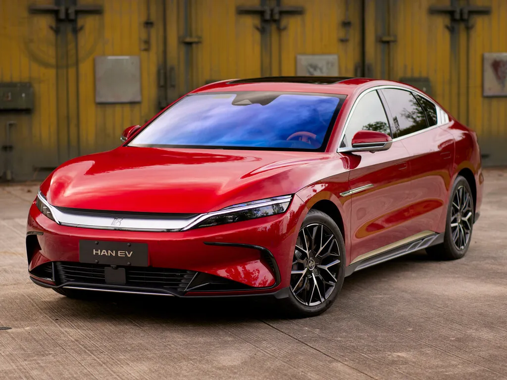 BYD Han рестайлинг 2022, седан, 1 поколение, EV (04.2022 - н.в.)