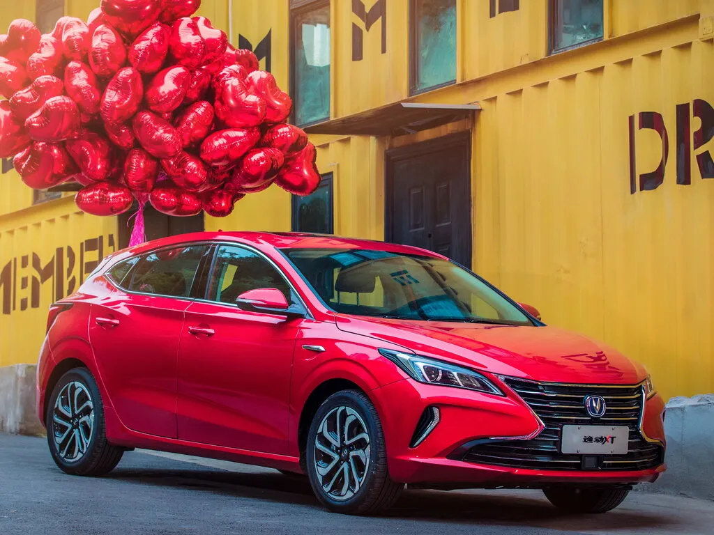 Changan Eado XT 2018, хэтчбек 5 дв., 2 поколение (08.2018 - 01.2022)