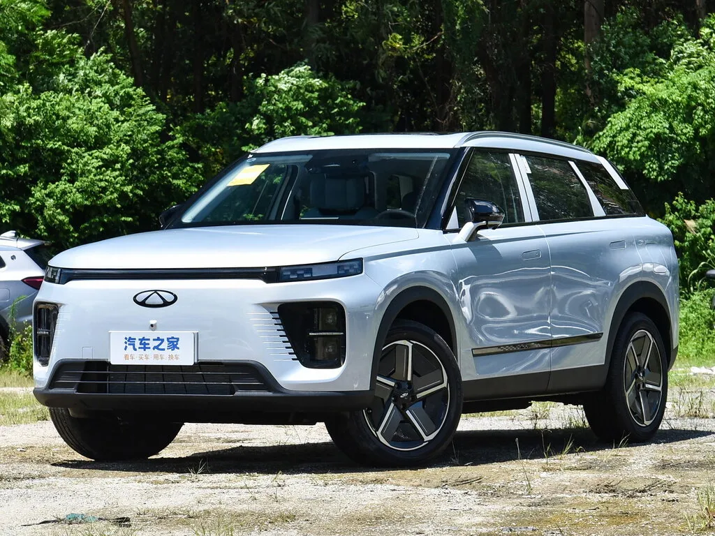 Chery Fulwin T6 2024, джип/suv 5 дв., 1 поколение (04.2024 - н.в.)