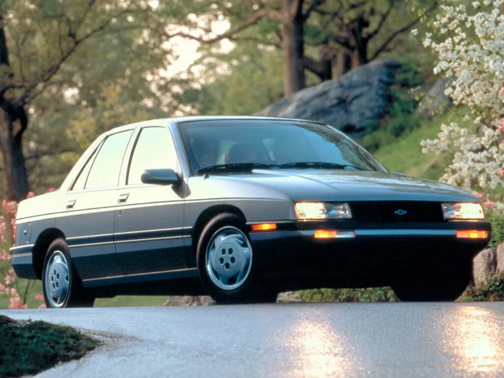 Chevrolet Corsica 1987, седан, 1 поколение (10.1987 - 06.1996)