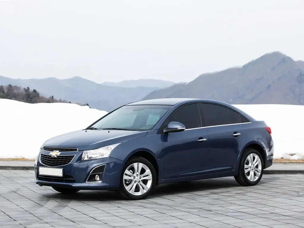 Chevrolet Cruze рестайлинг 2012, седан, 1 поколение, J300 (06.2012 - 10.2015)