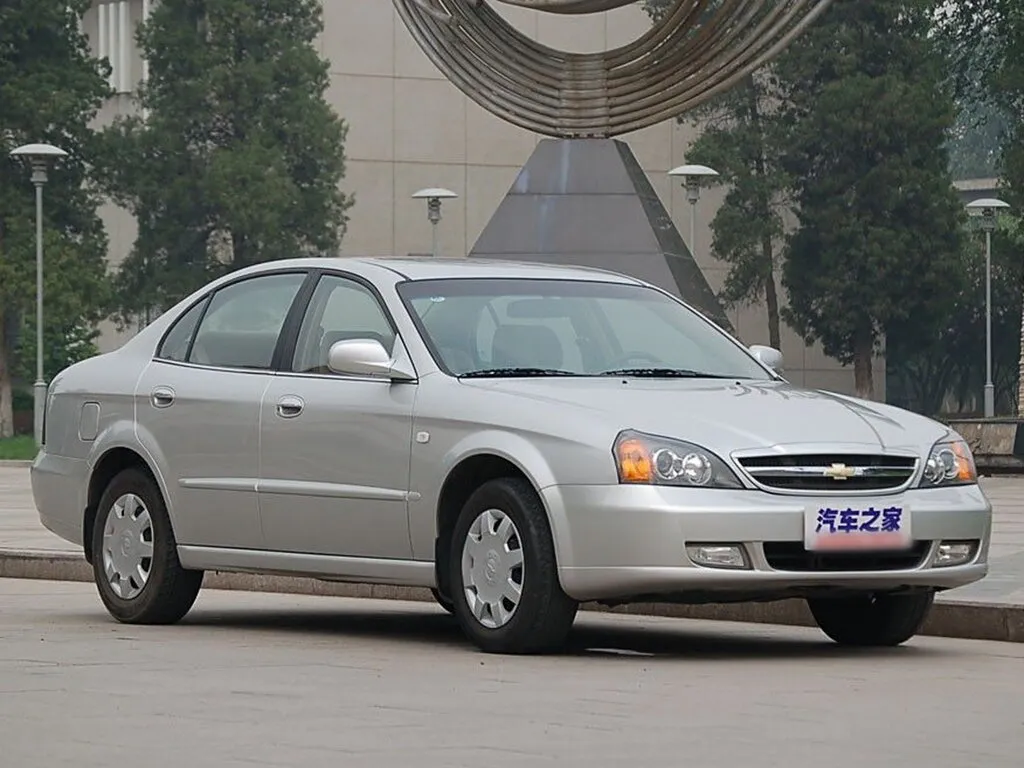 Chevrolet Epica 2003, седан, 1 поколение, V200 (10.2003 - 08.2007)
