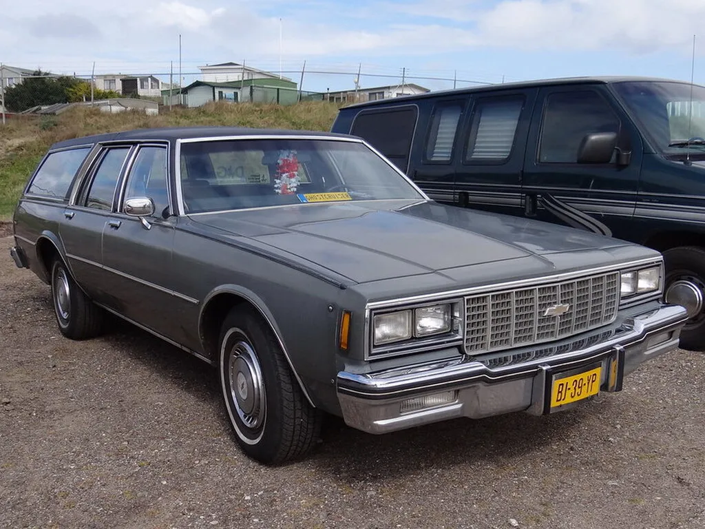 Chevrolet Impala 3-й рестайлинг 1979, универсал, 6 поколение (10.1979 - 09.1980)