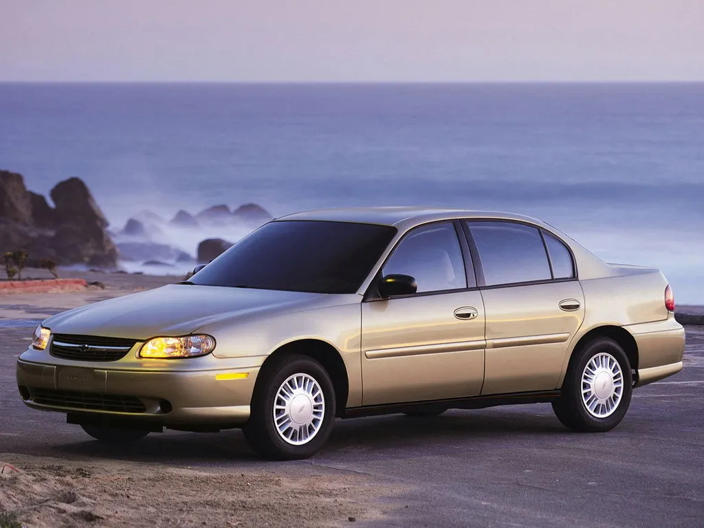 Chevrolet Malibu рестайлинг 1999, седан, 5 поколение (07.1999 - 04.2005)