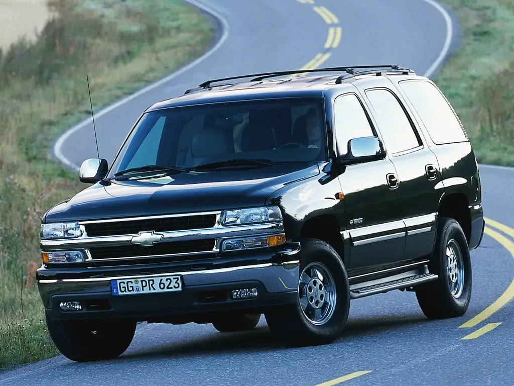 Chevrolet Tahoe 1999, джип/suv 5 дв., 2 поколение, GMT800 (12.1999 - 06.2007)
