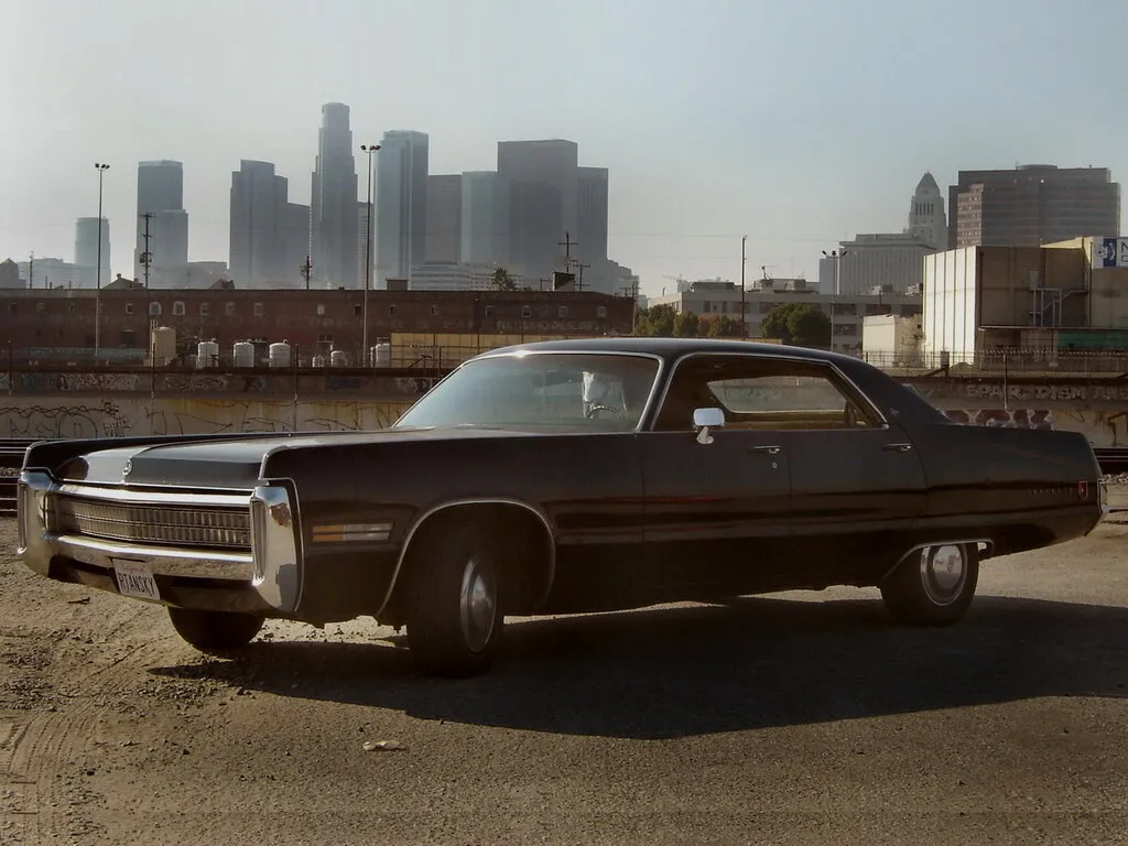 Chrysler Imperial 3-й рестайлинг 1971, седан, 10 поколение (10.1971 - 09.1972)