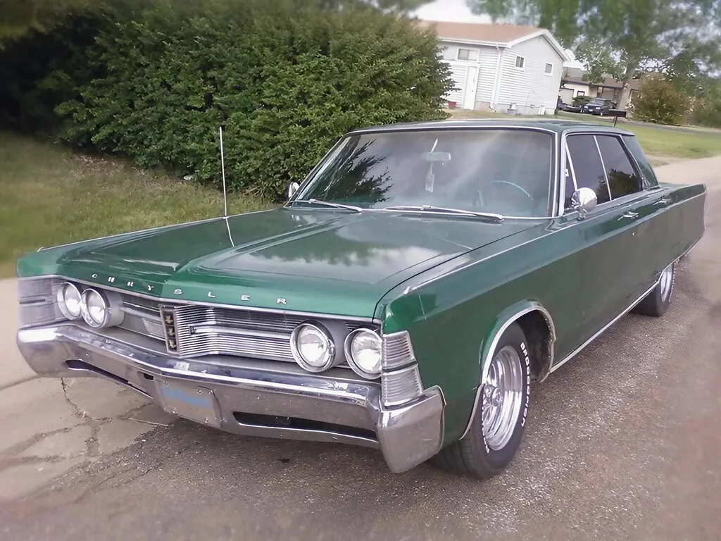 Chrysler New Yorker 2-й рестайлинг 1966, седан, 7 поколение, CC3-H (10.1966 - 09.1967)