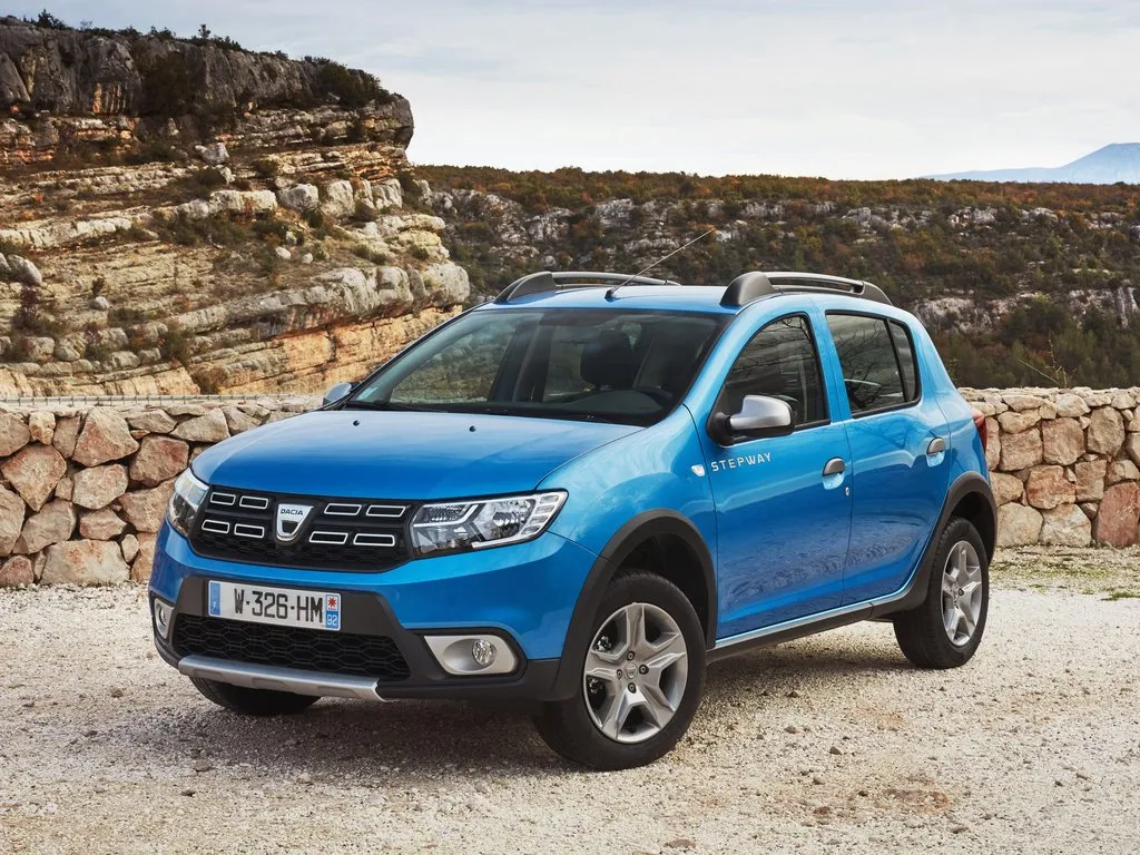 Dacia Sandero Stepway рестайлинг 2017, хэтчбек 5 дв., 2 поколение, B52 (01.2017 - 09.2020)