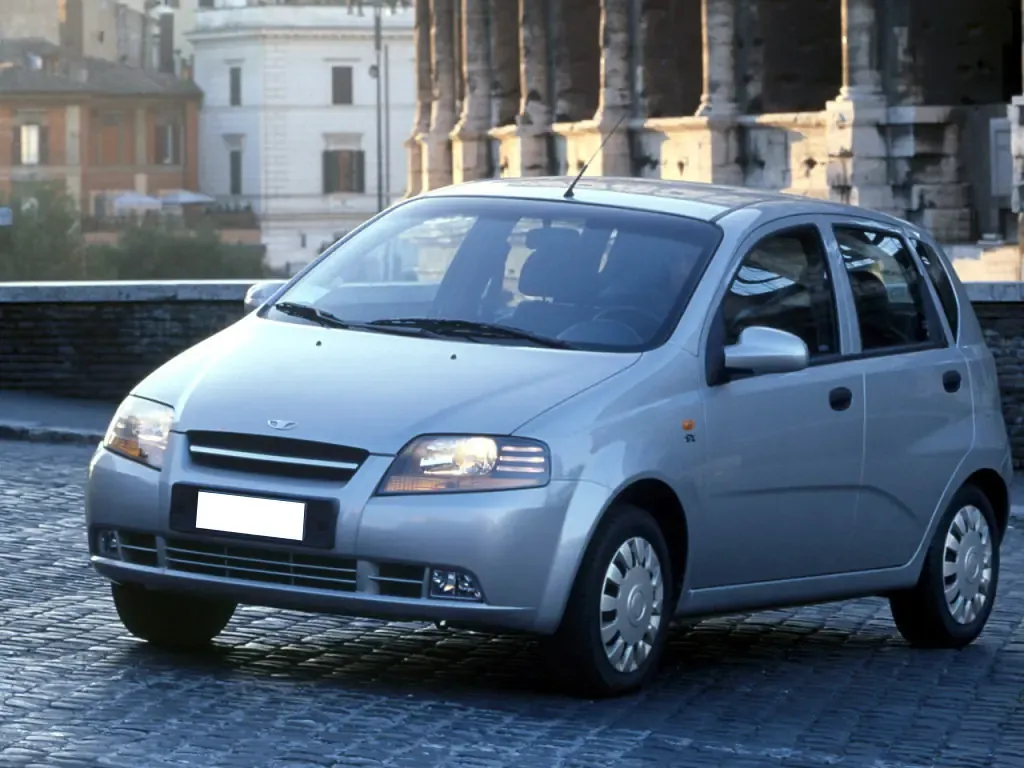 Daewoo Kalos 2002, хэтчбек 5 дв., 1 поколение, T200 (01.2002 - 01.2008)