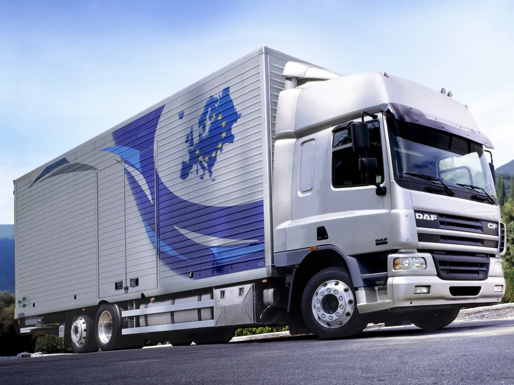 DAF CF 6x2 2001, шасси, 1 поколение (01.2001 - 05.2006)