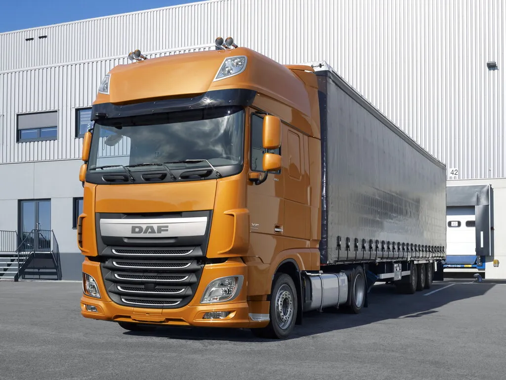 DAF XF 4x2 2013, седельный тягач, 4 поколение (02.2013 - н.в.)