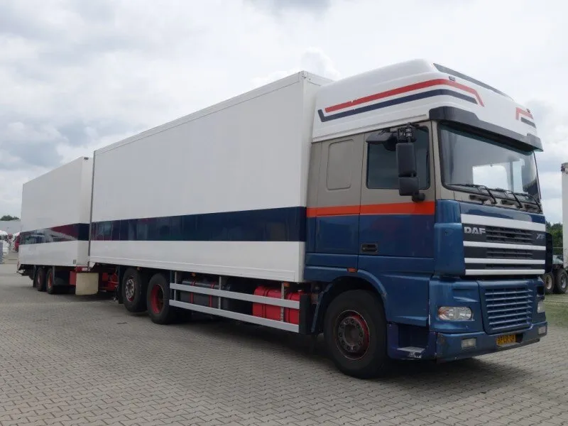 DAF XF 6x4 2002, шасси, 2 поколение, XF95 (10.2002 - 09.2006)