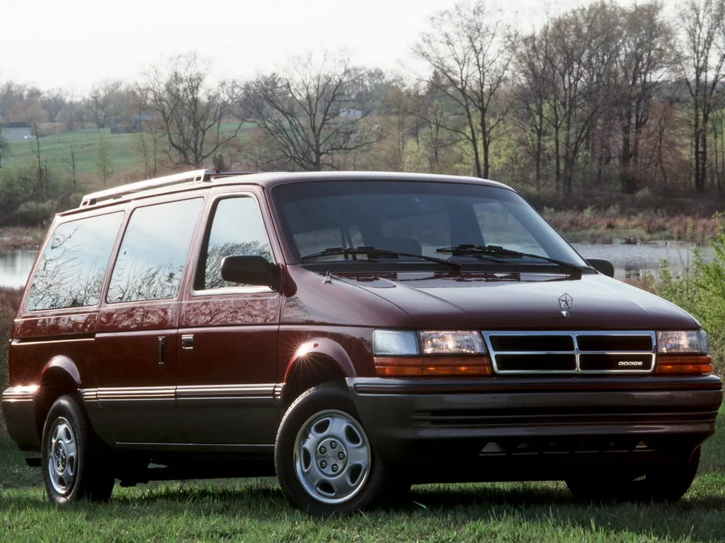 Dodge Grand Caravan 1990, минивэн, 2 поколение (08.1990 - 08.1995)