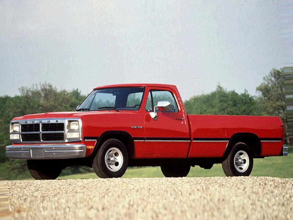 Dodge Ram 2-й рестайлинг 1990, пикап, 1 поколение (08.1990 - 07.1993)