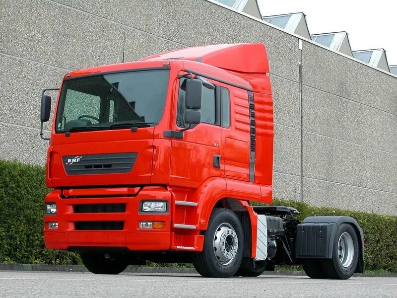ERF EC-Series рестайлинг 2000, седельный тягач, 1 поколение (01.2000 - 01.2007)