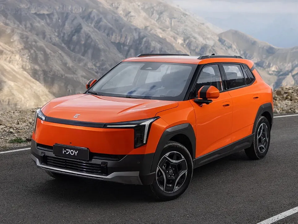 Эволют i-Joy рестайлинг 2025, джип/suv 5 дв., 1 поколение (10.2025 - н.в.)