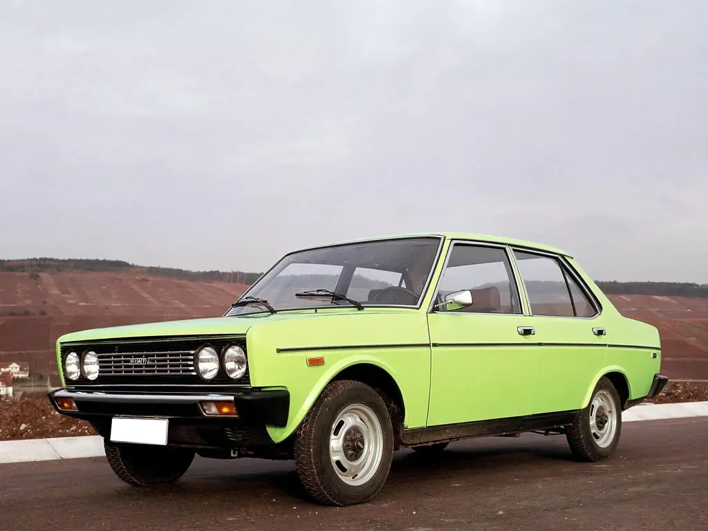 Fiat Brava 1978, седан, 1 поколение, 131 (10.1978 - 10.1981)
