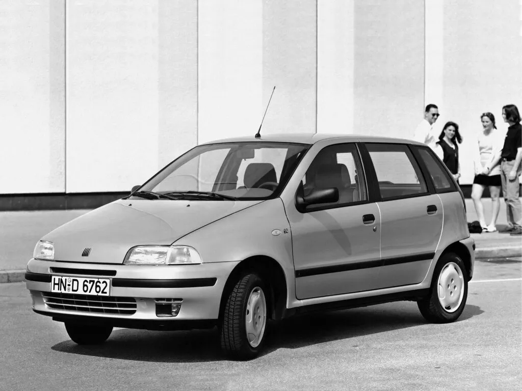 Fiat Punto 1993, хэтчбек 5 дв., 1 поколение, 176 (09.1993 - 08.1999)