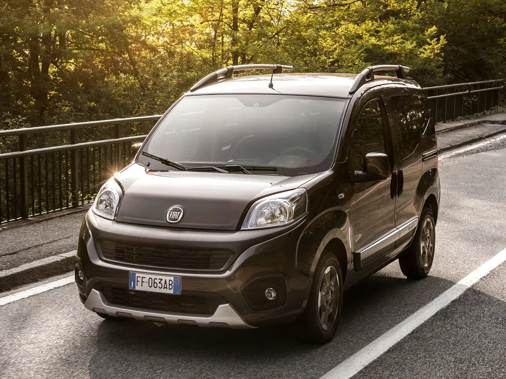 Fiat Qubo рестайлинг 2016, минивэн, 1 поколение, 225 (03.2016 - 11.2019)