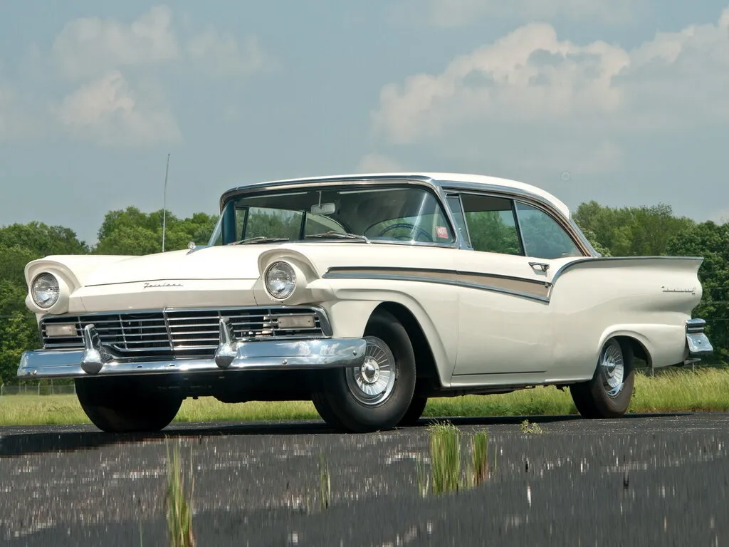 Ford Fairlane 1956, купе, 2 поколение (10.1956 - 11.1957)