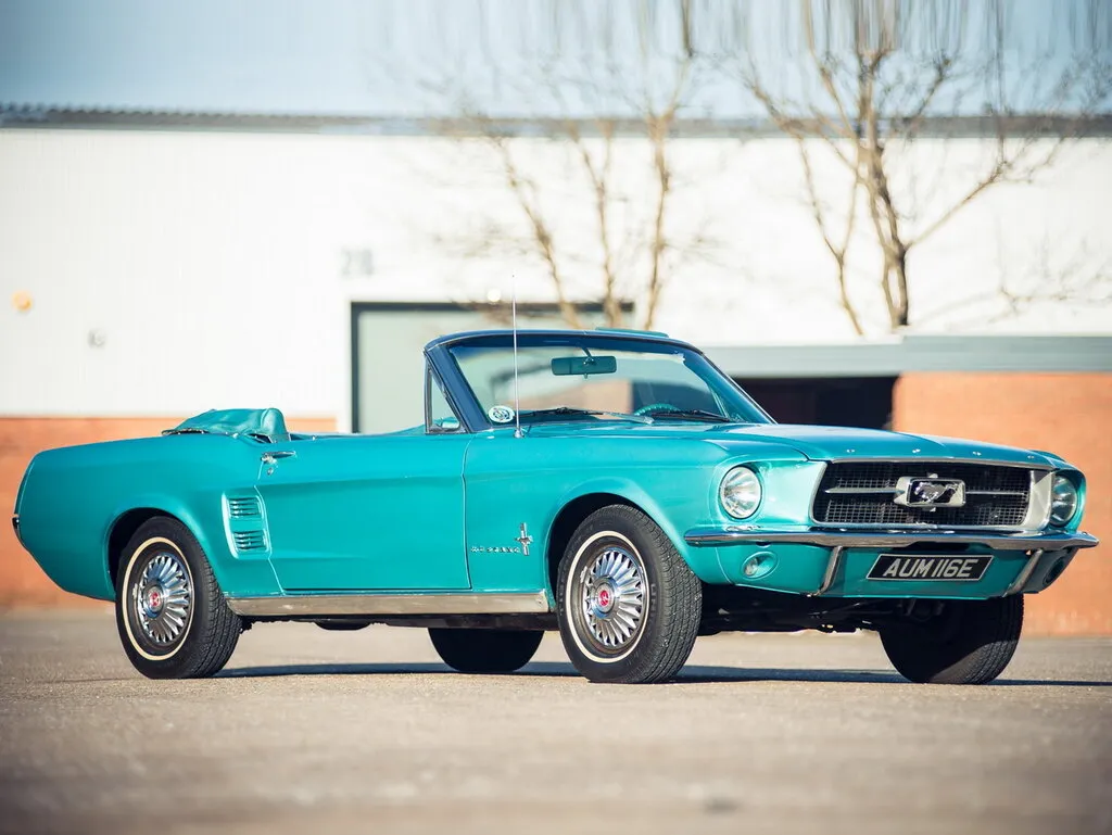 Ford Mustang рестайлинг 1966, открытый кузов, 1 поколение (08.1966 - 08.1968)