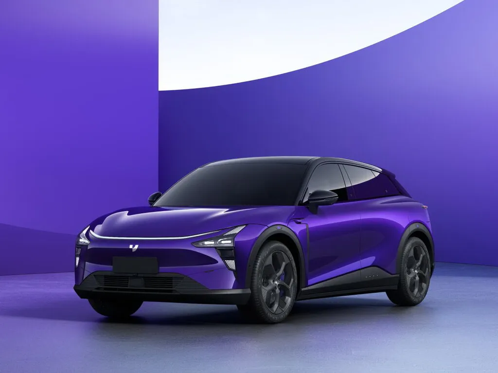 Geely Jiyue Robo 01 2023, джип/suv 5 дв., 1 поколение (08.2023 - 01.2025)