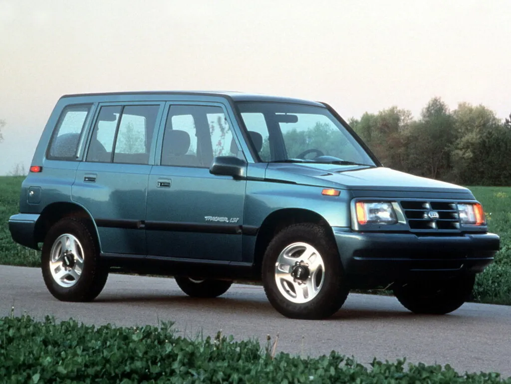 Geo Tracker 1995, джип/suv 5 дв., 1 поколение (04.1995 - 07.1997)