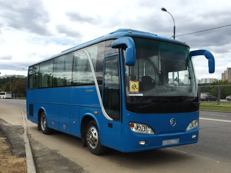 Golden Dragon XML 6796 2005, автобус, 1 поколение (01.2005 - 01.2011)