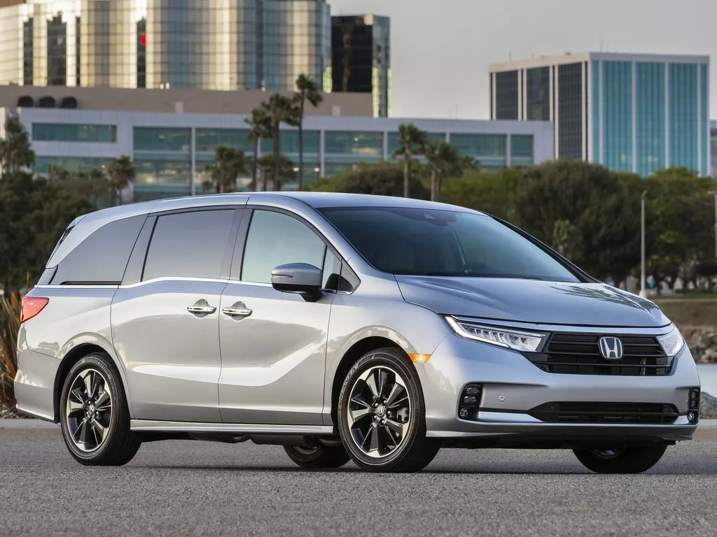 Honda Odyssey рестайлинг 2020, минивэн, 5 поколение, RL6 (06.2020 - 07.2024)