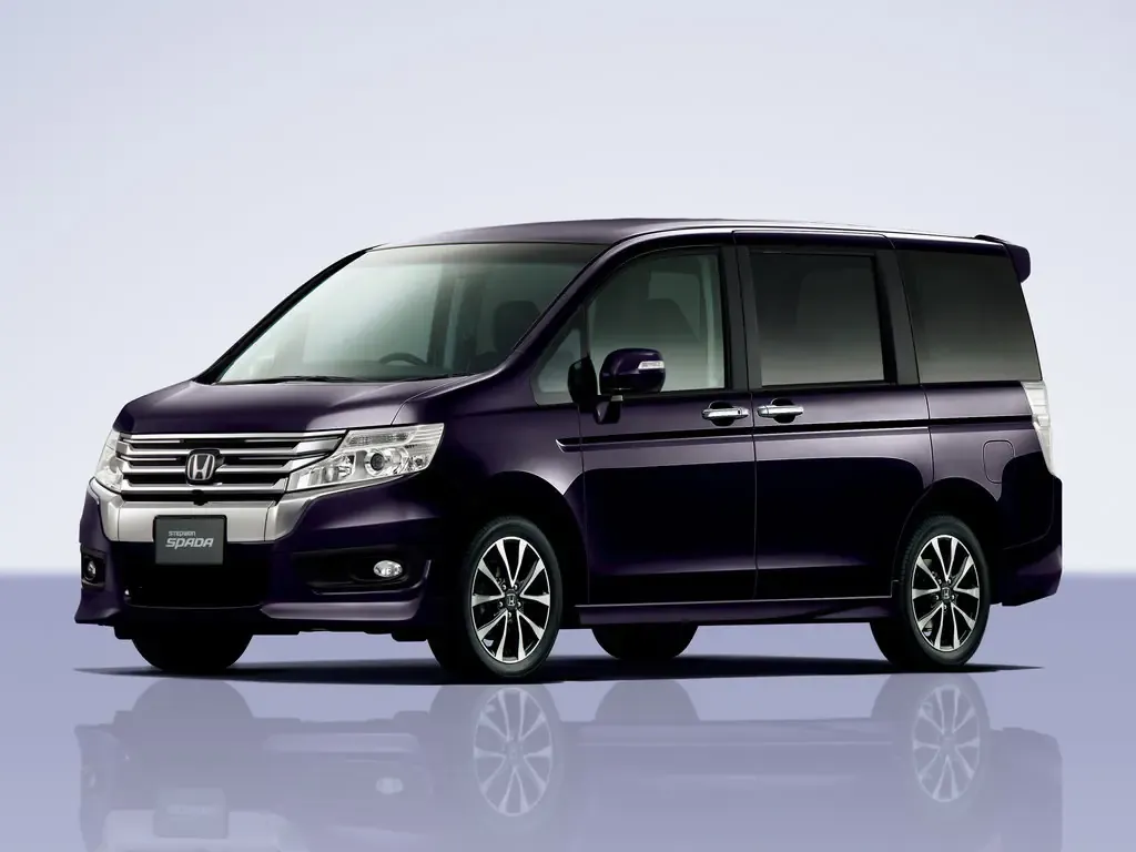 Honda Stepwgn рестайлинг 2012, минивэн, 4 поколение (04.2012 - 03.2015)