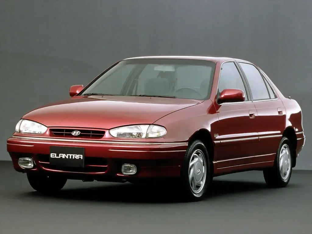 Hyundai Elantra рестайлинг 1993, седан, 1 поколение, J1 (09.1993 - 02.1995)