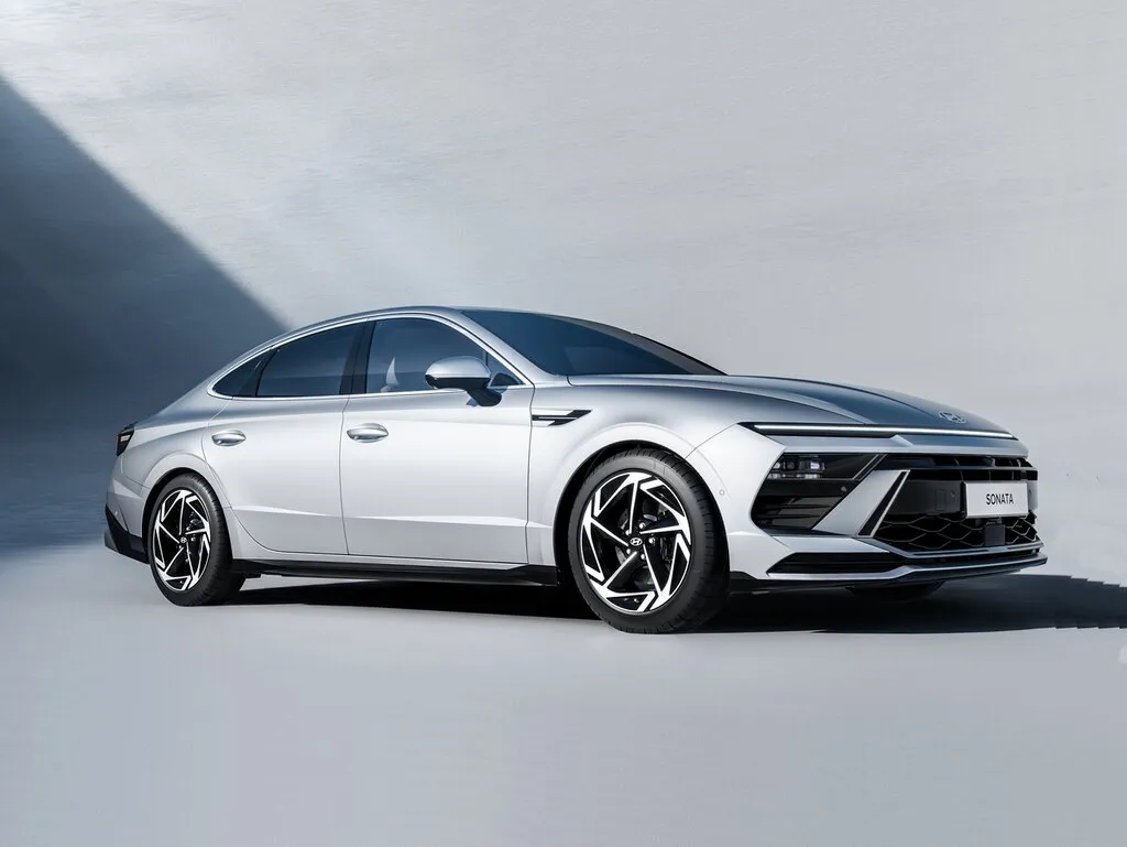 Hyundai Sonata рестайлинг 2023, седан, 8 поколение, DN8 (05.2023 - н.в.)