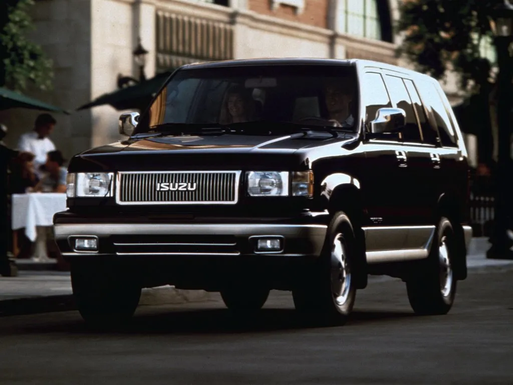 Isuzu Trooper 1992, джип/suv 5 дв., 2 поколение, UB2 (01.1992 - 01.1998)