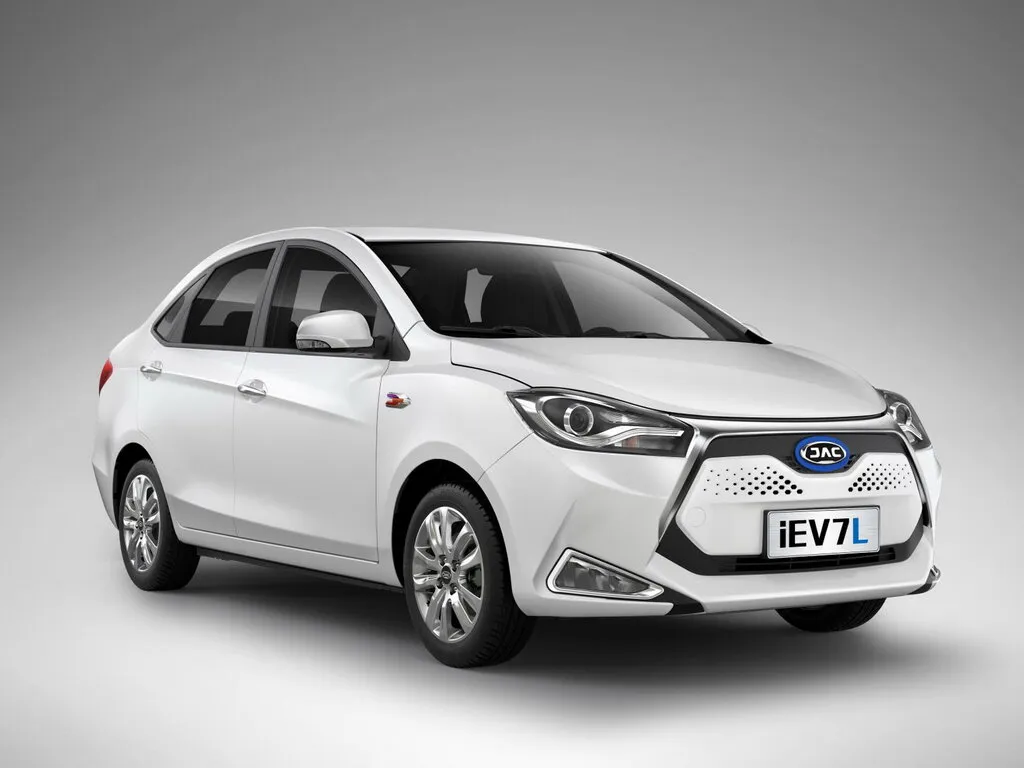 JAC iEV7L 2017, седан, 1 поколение (04.2017 - н.в.)
